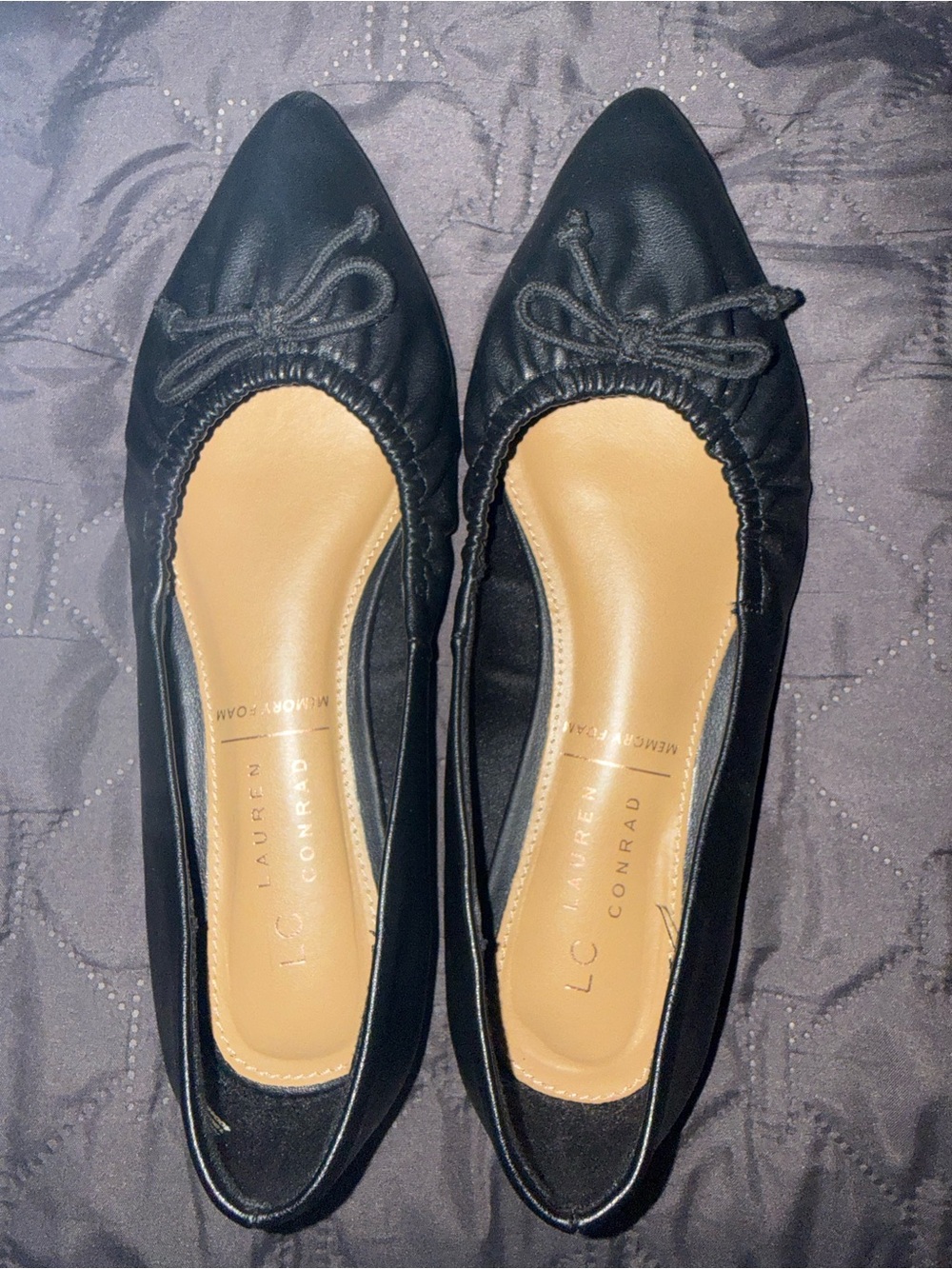 LC Lauren Conrad Black Pointed Toe Bow Flats